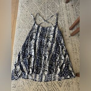 Make + Model patterned dress